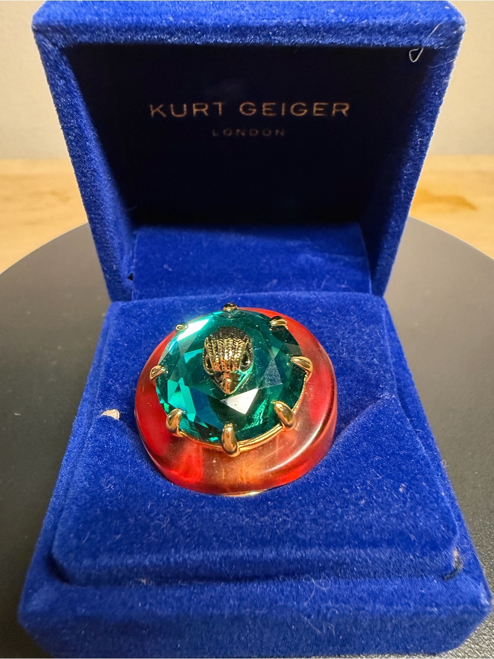 Kurt Geiger Green Crystal with Eagle Head Red resin Ring size 7 Like New